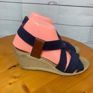 Lucky Brand Keane Wedge Sandal Size 8 Navy Blue